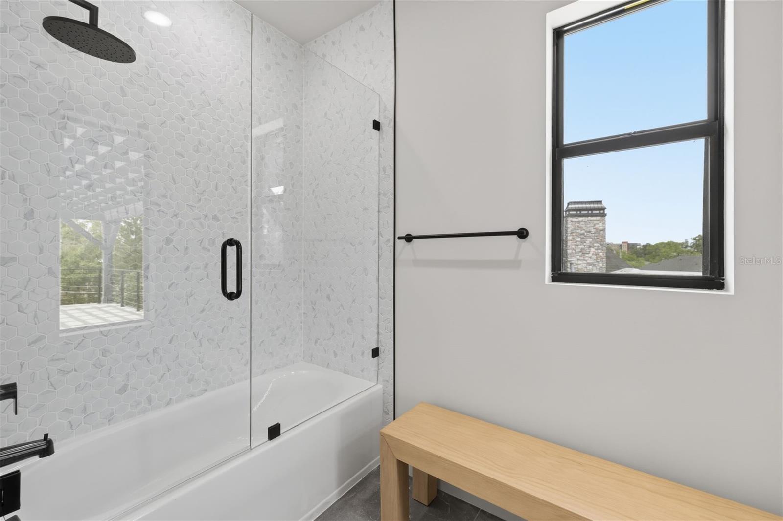 2301 N RIDGEWOOD AVE, TAMPA, FL, 33602