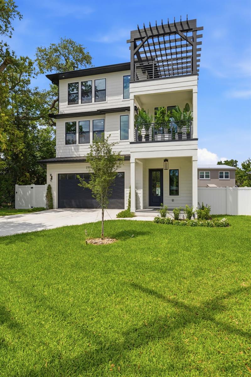 2301 N RIDGEWOOD AVE, TAMPA, FL, 33602