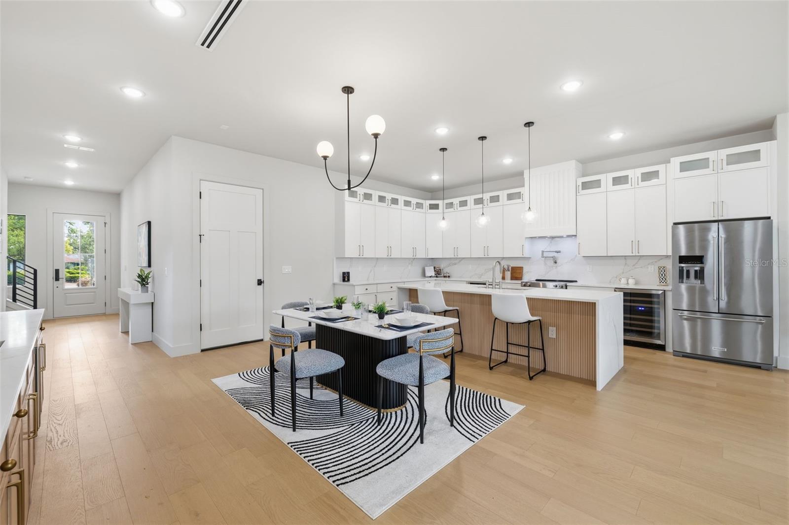 2301 N RIDGEWOOD AVE, TAMPA, FL, 33602