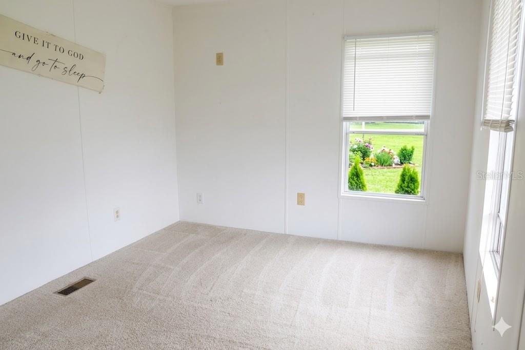 5318 ASTRID DR, ZEPHYRHILLS, FL, 33541