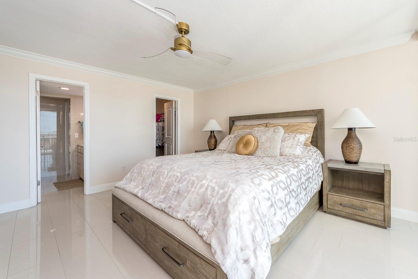 1390 GULF BLVD #1203, CLEARWATER BEACH, FL, 33767