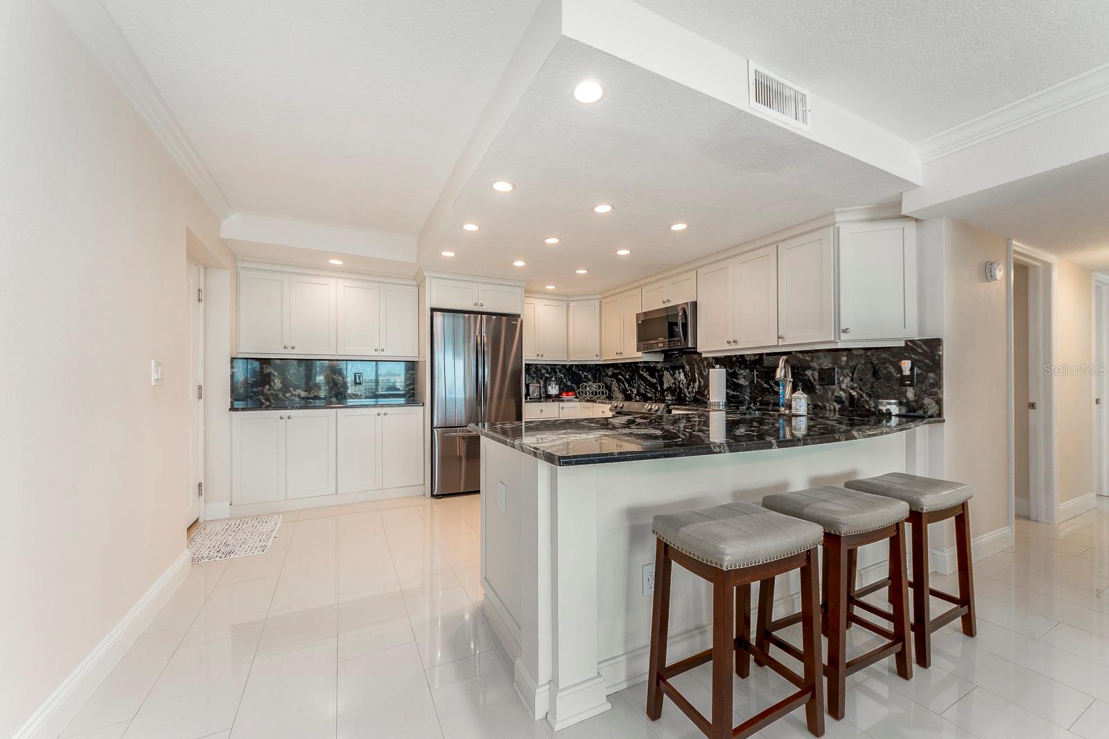 1390 GULF BLVD #1203, CLEARWATER BEACH, FL, 33767