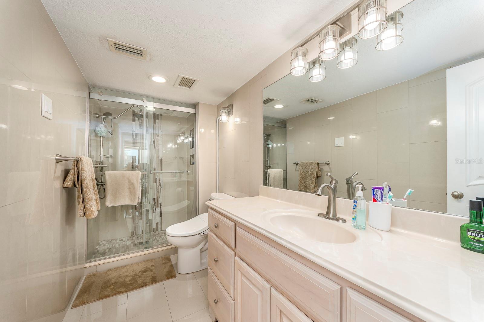 1390 GULF BLVD #1203, CLEARWATER BEACH, FL, 33767