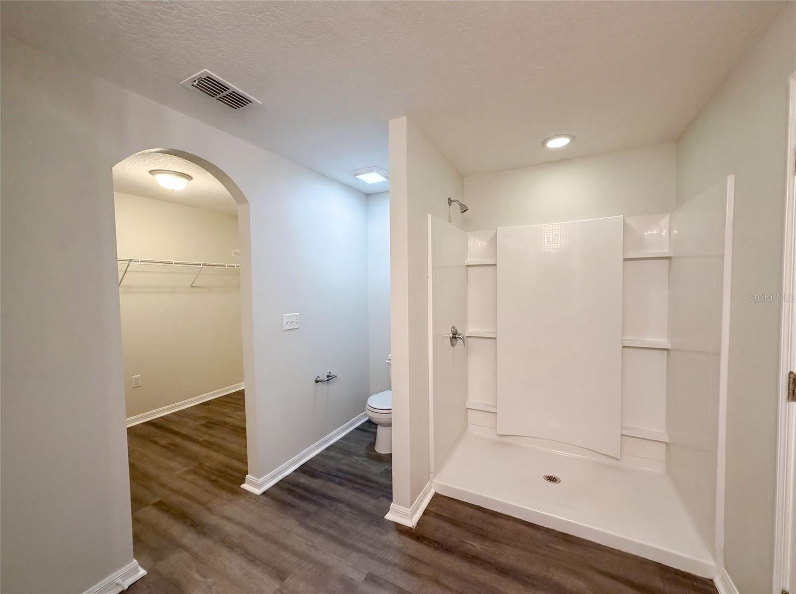 2440 BRACKNELL FOREST TRL, TAVARES, FL, 32778