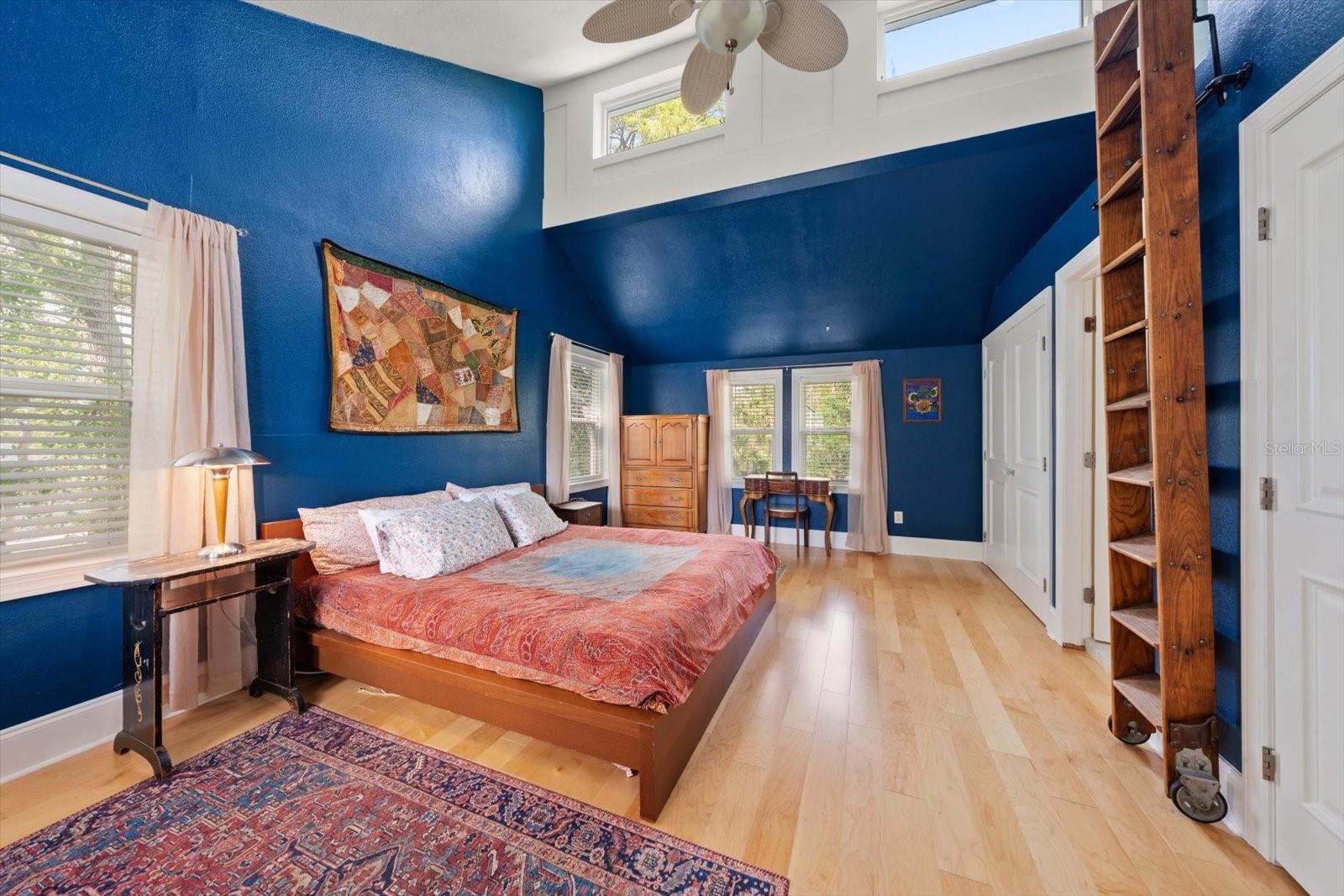 236 SHORE DR, PALM HARBOR, FL, 34683