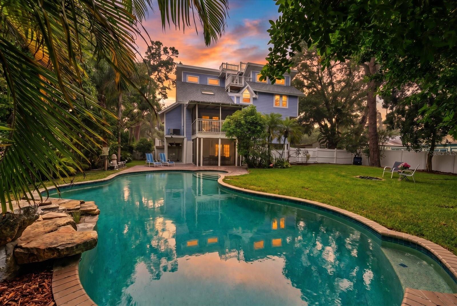 236 SHORE DR, PALM HARBOR, FL, 34683