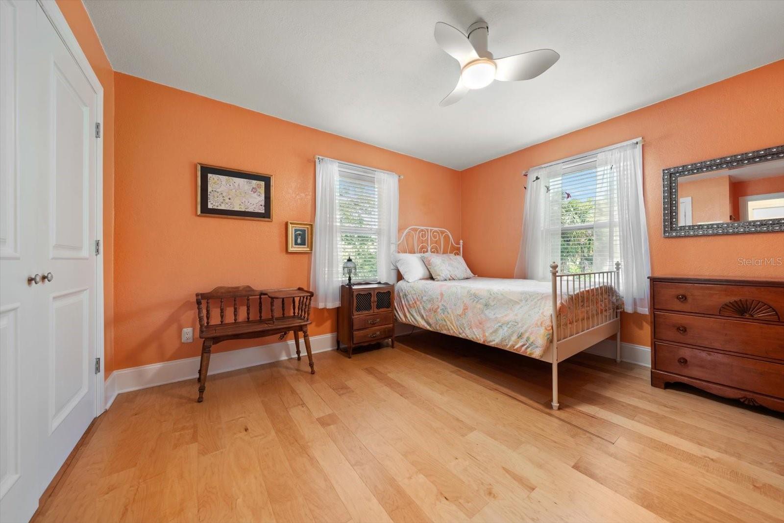 236 SHORE DR, PALM HARBOR, FL, 34683