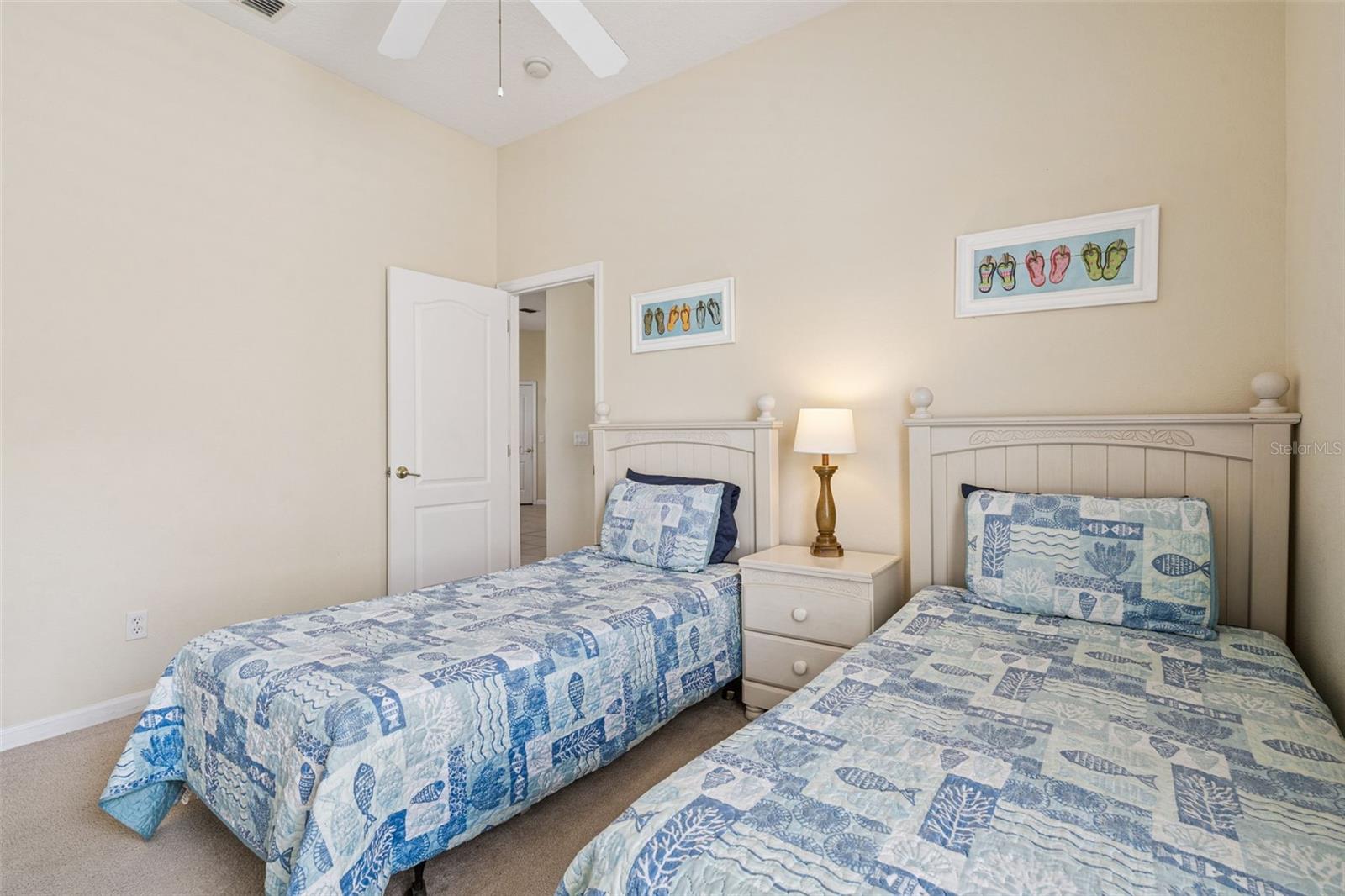 117 N HAMPTON DR, DAVENPORT, FL, 33897