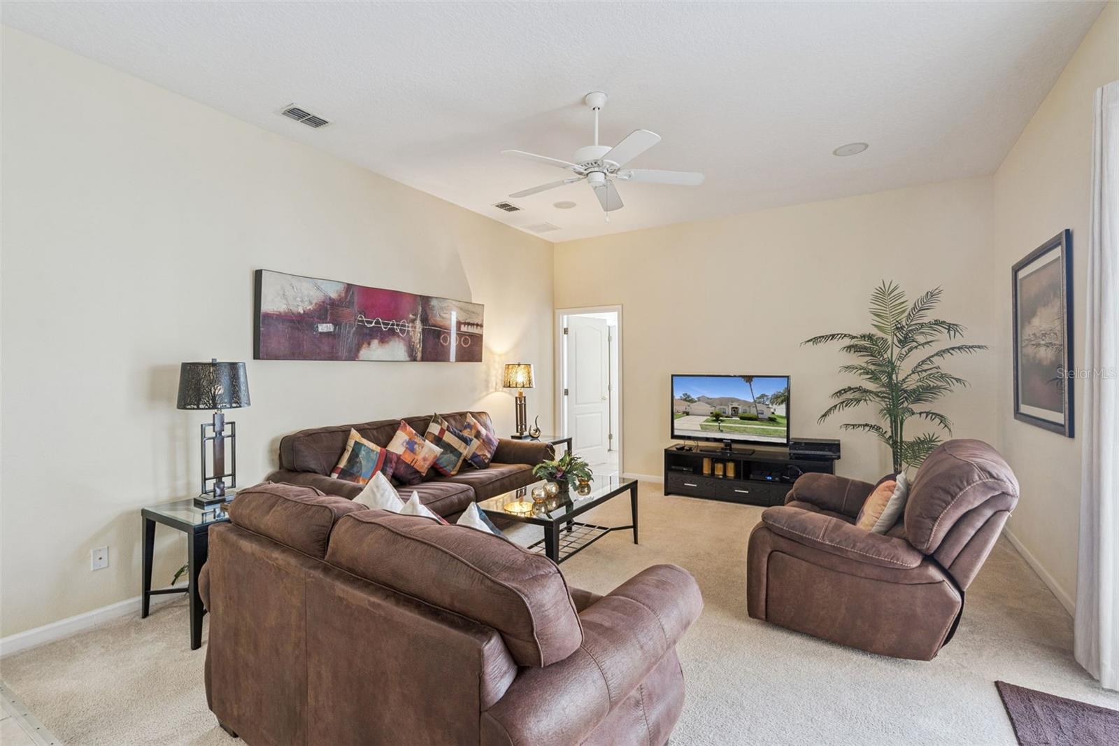 117 N HAMPTON DR, DAVENPORT, FL, 33897