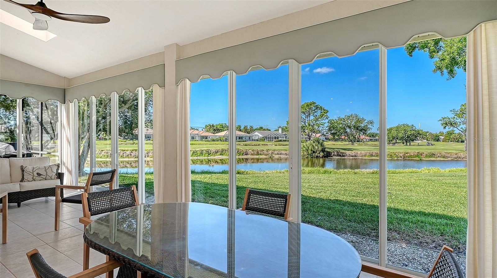 2869 SANDRINGHAM PL, SARASOTA, FL, 34235