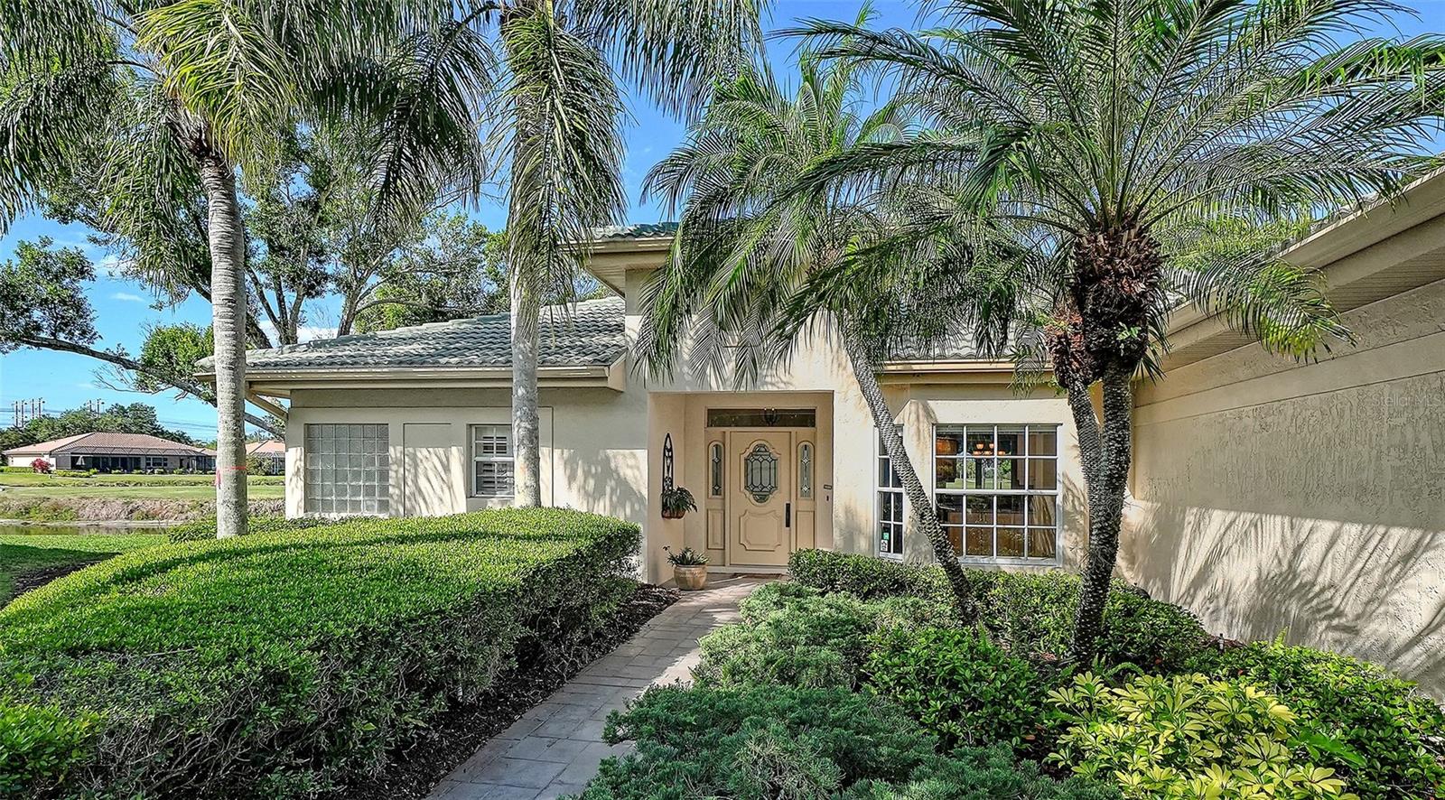 2869 SANDRINGHAM PL, SARASOTA, FL, 34235