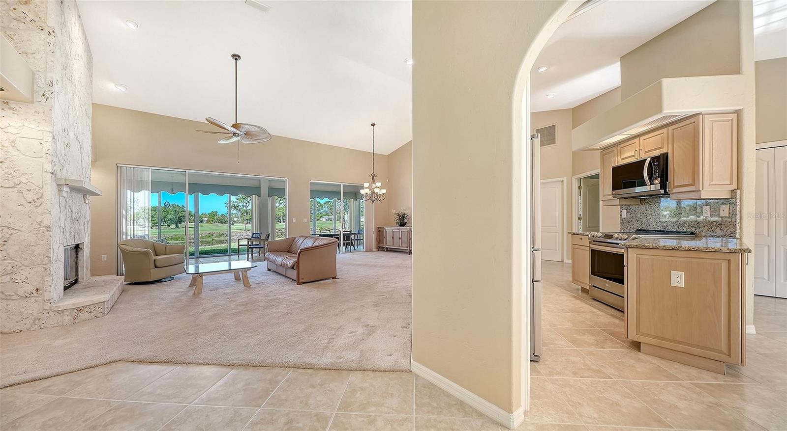 2869 SANDRINGHAM PL, SARASOTA, FL, 34235