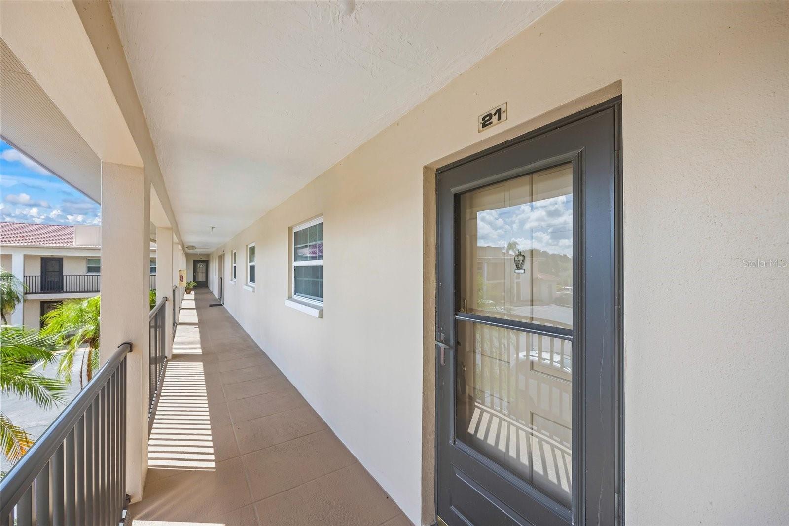 10280 IMPERIAL POINT DR W #21, LARGO, FL, 33774