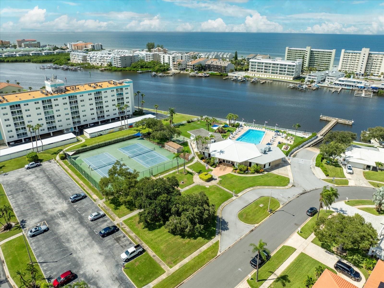 10280 IMPERIAL POINT DR W #21, LARGO, FL, 33774