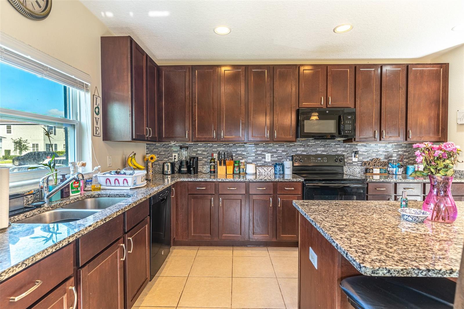 233 PRIMROSE DR, DAVENPORT, FL, 33837
