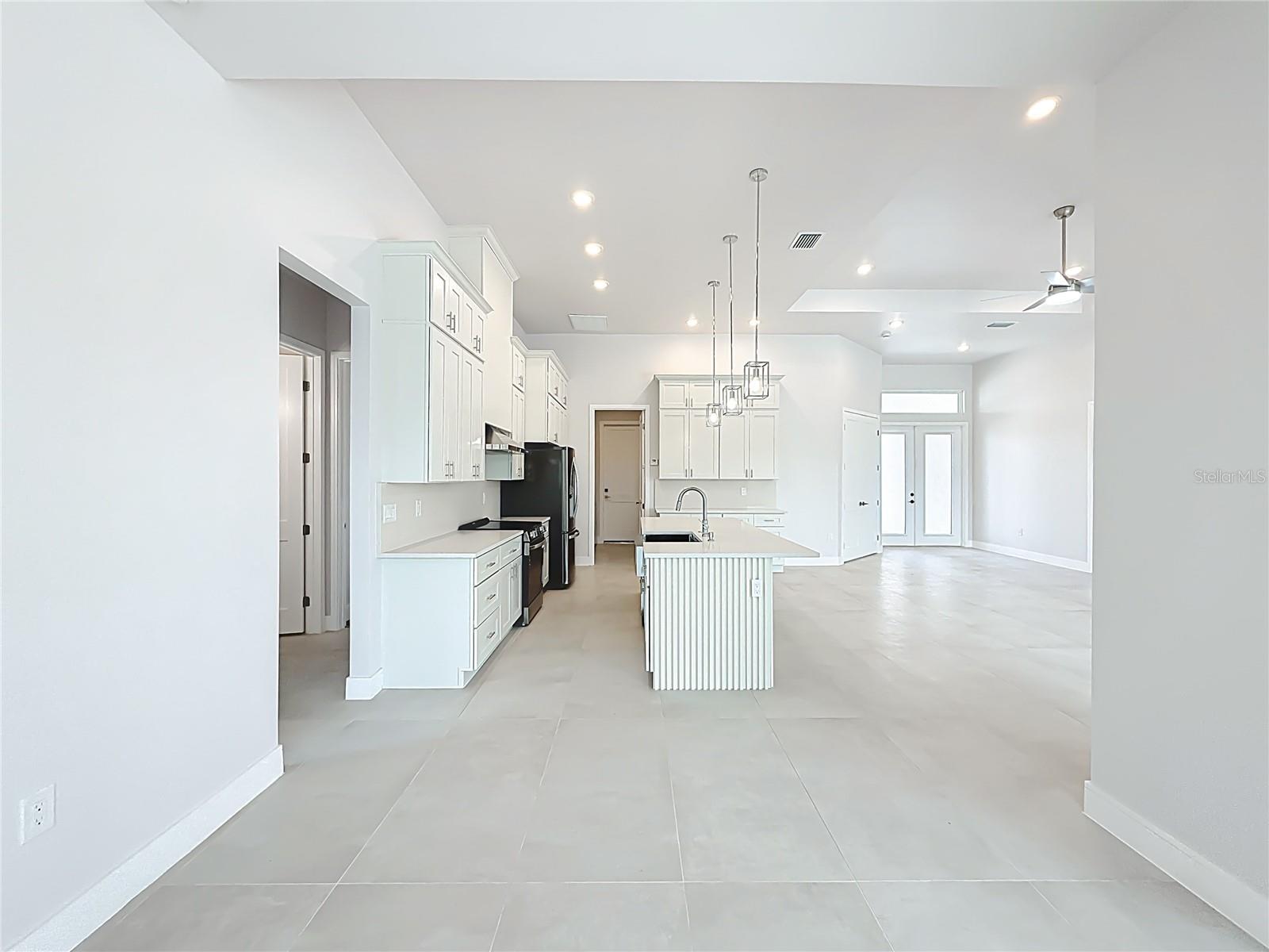 9524 SINGER CIR, PORT CHARLOTTE, FL, 33981