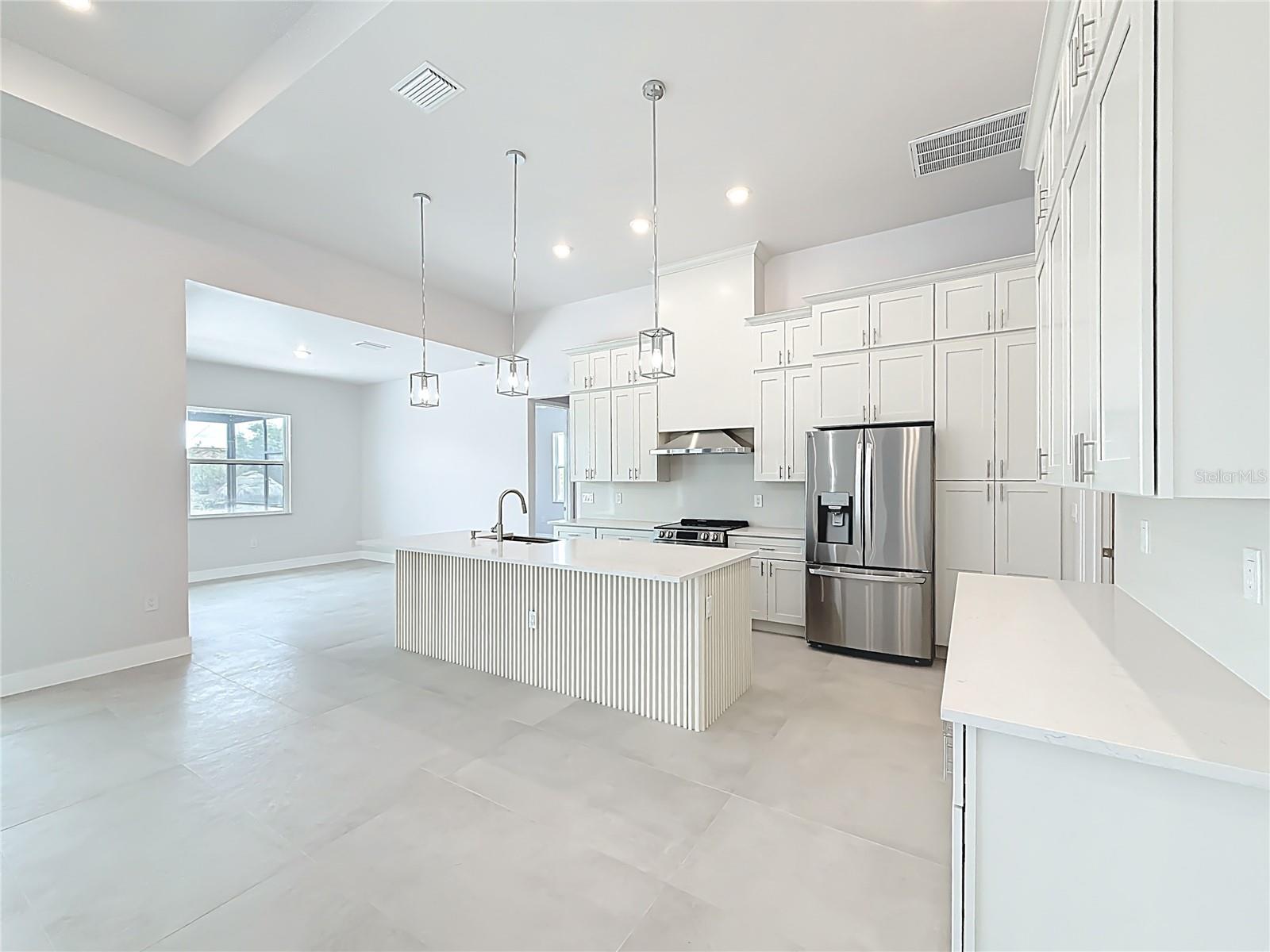 9524 SINGER CIR, PORT CHARLOTTE, FL, 33981