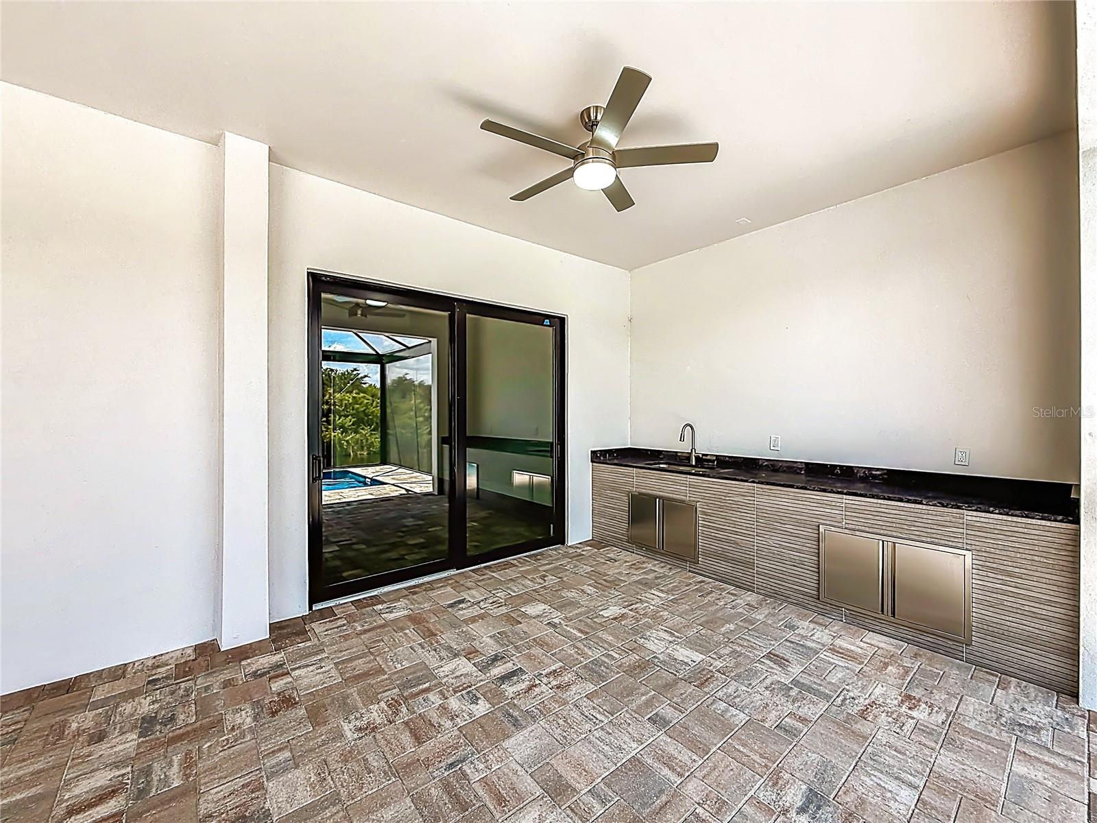 9524 SINGER CIR, PORT CHARLOTTE, FL, 33981