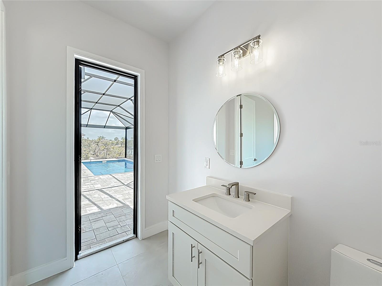 9524 SINGER CIR, PORT CHARLOTTE, FL, 33981