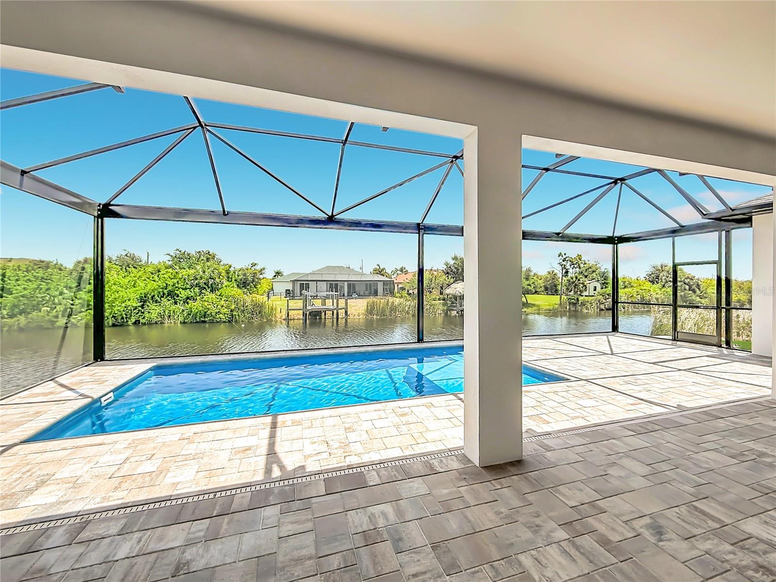 9524 SINGER CIR, PORT CHARLOTTE, FL, 33981