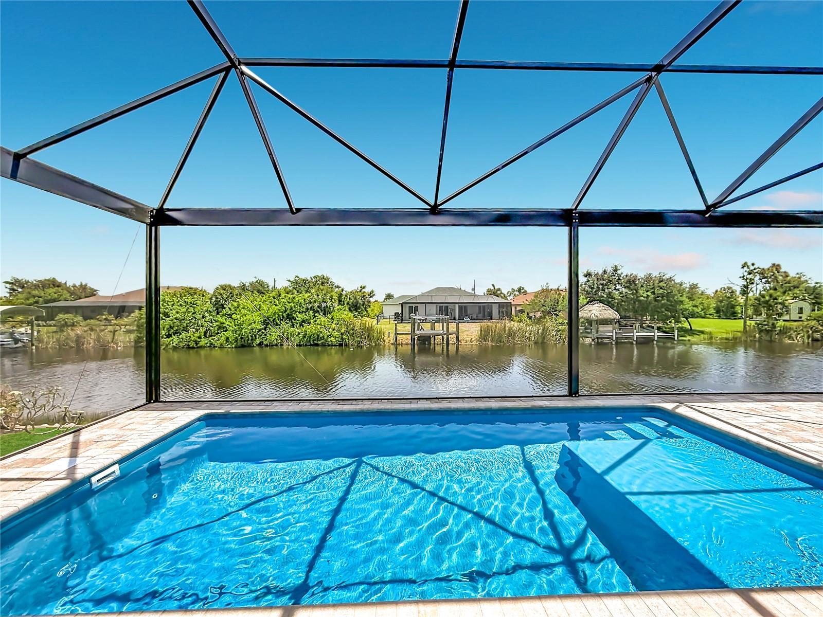 9524 SINGER CIR, PORT CHARLOTTE, FL, 33981