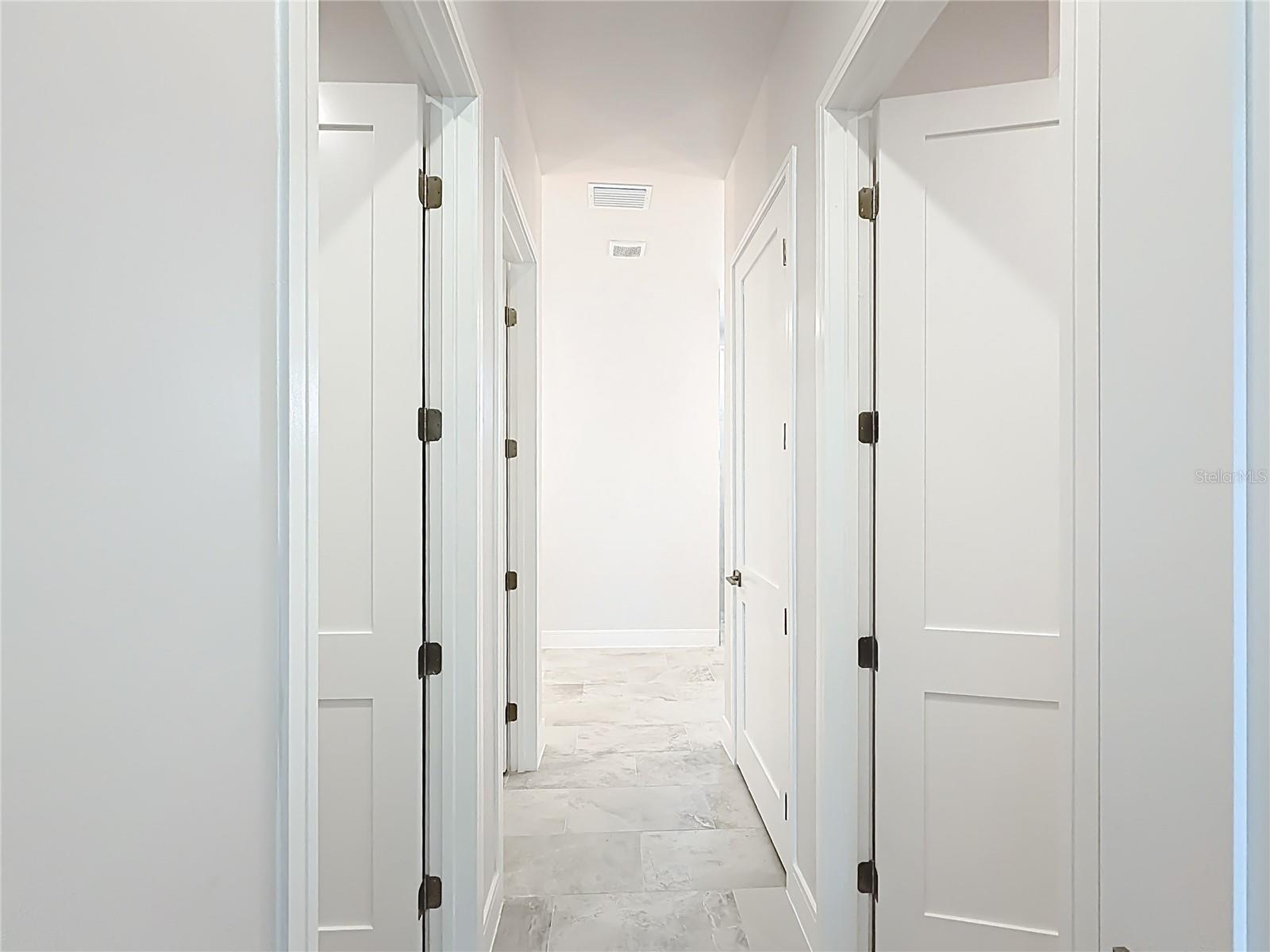 9524 SINGER CIR, PORT CHARLOTTE, FL, 33981