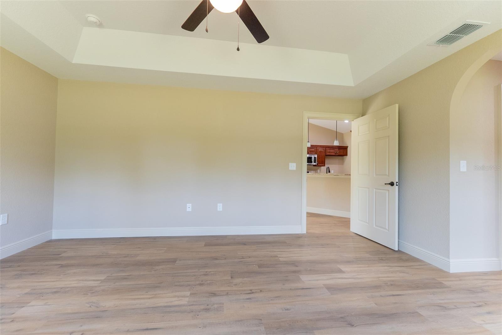 10 SEQUOIA DRIVE TRAK, OCKLAWAHA, FL, 32179