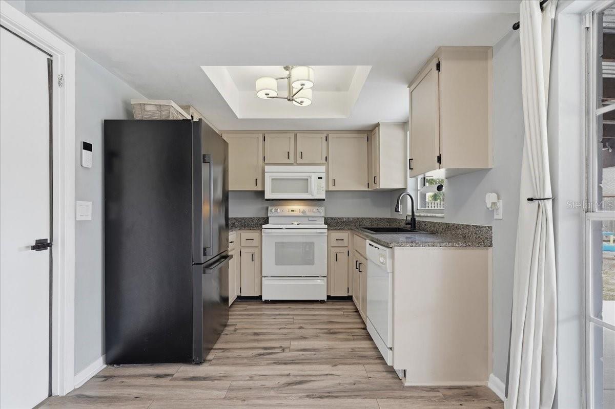 8913 WOOD LAKE CT, NEW PORT RICHEY, FL, 34653