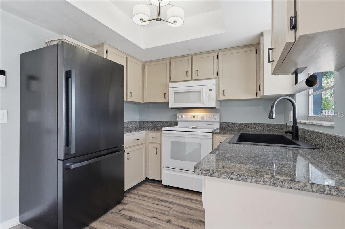 8913 WOOD LAKE CT, NEW PORT RICHEY, FL, 34653