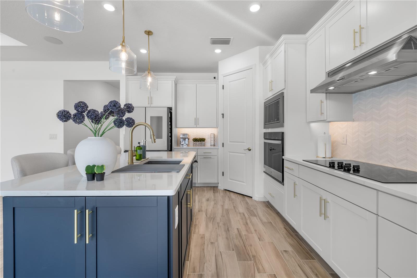 6952 ROSY SKY AVE, ORLANDO, FL, 32829