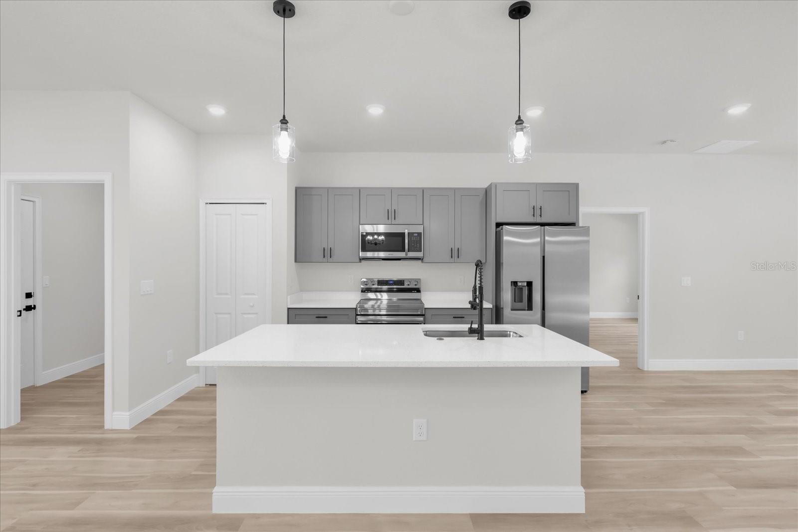 452 MARION OAKS DR, OCALA, FL, 34473