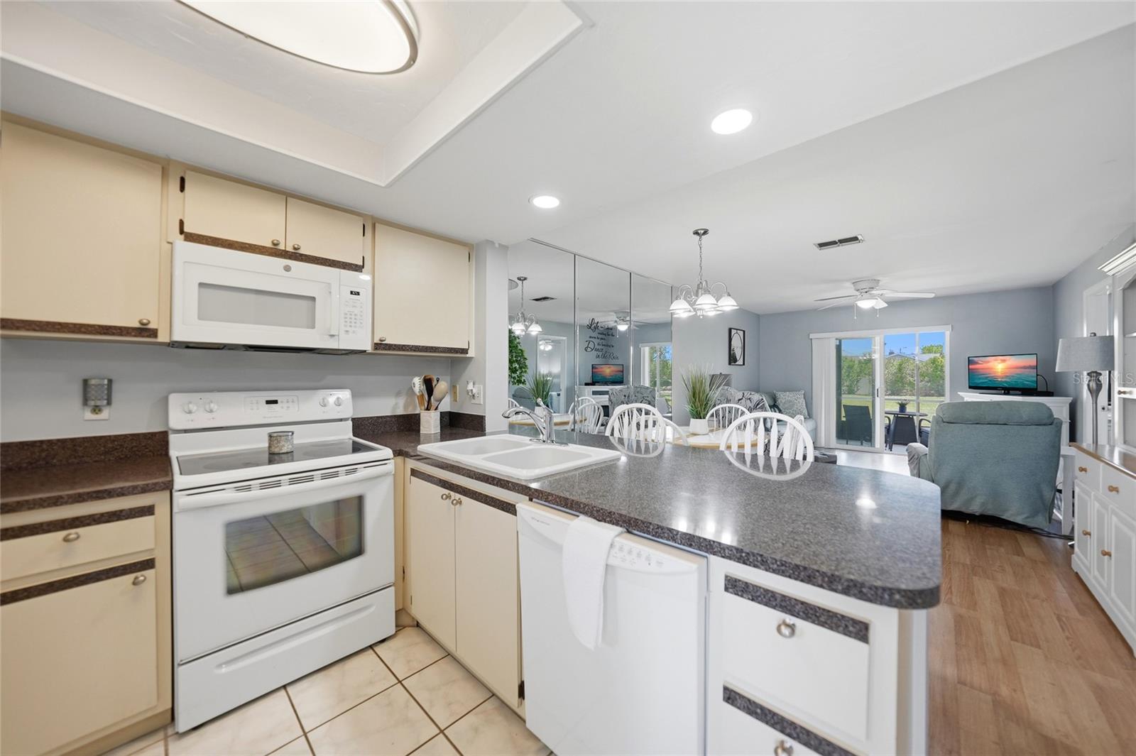 25275 RAMPART BLVD #1504, PUNTA GORDA, FL, 33983