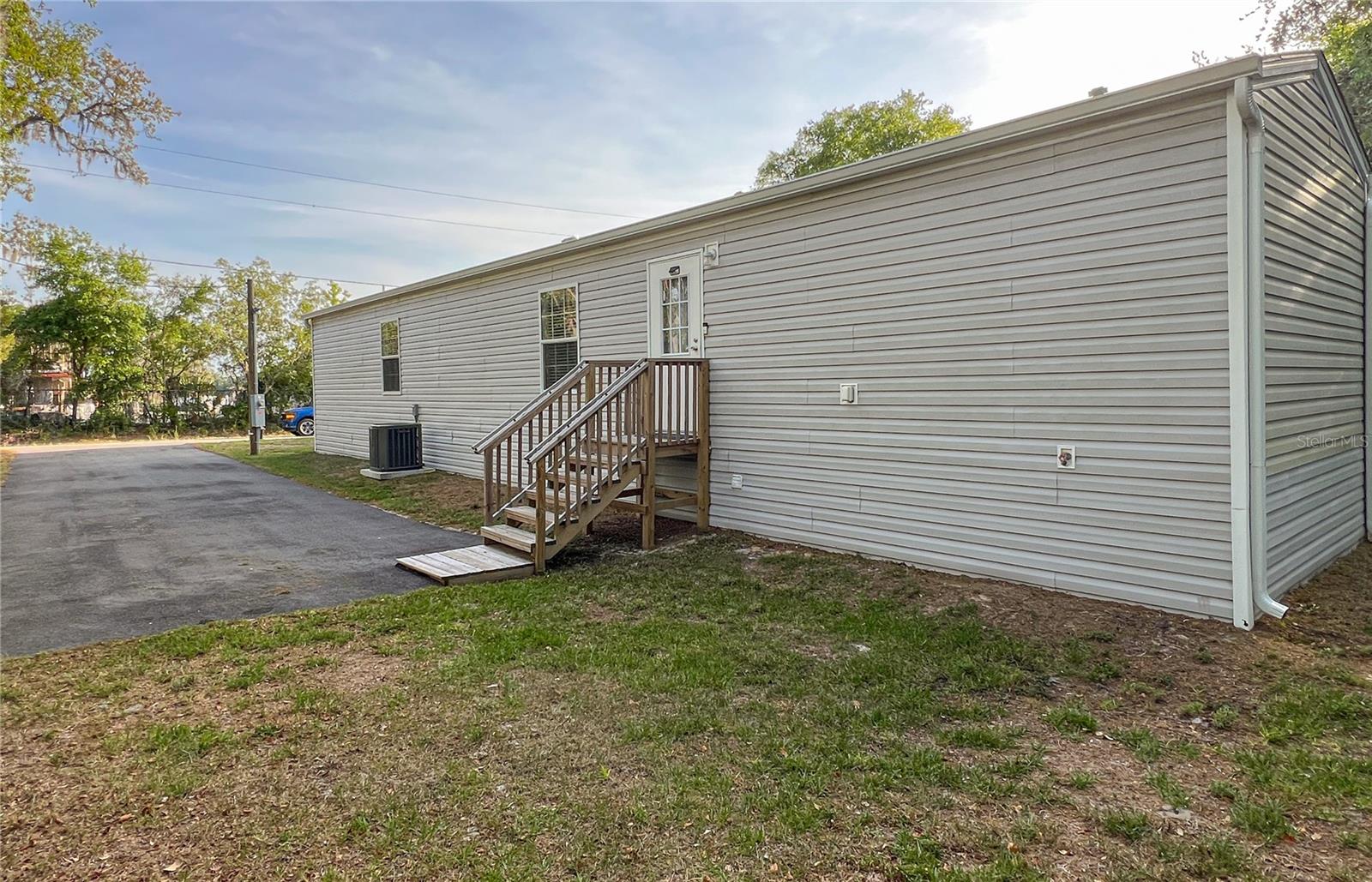 12203 LANTANA AVE, NEW PORT RICHEY, FL, 34654