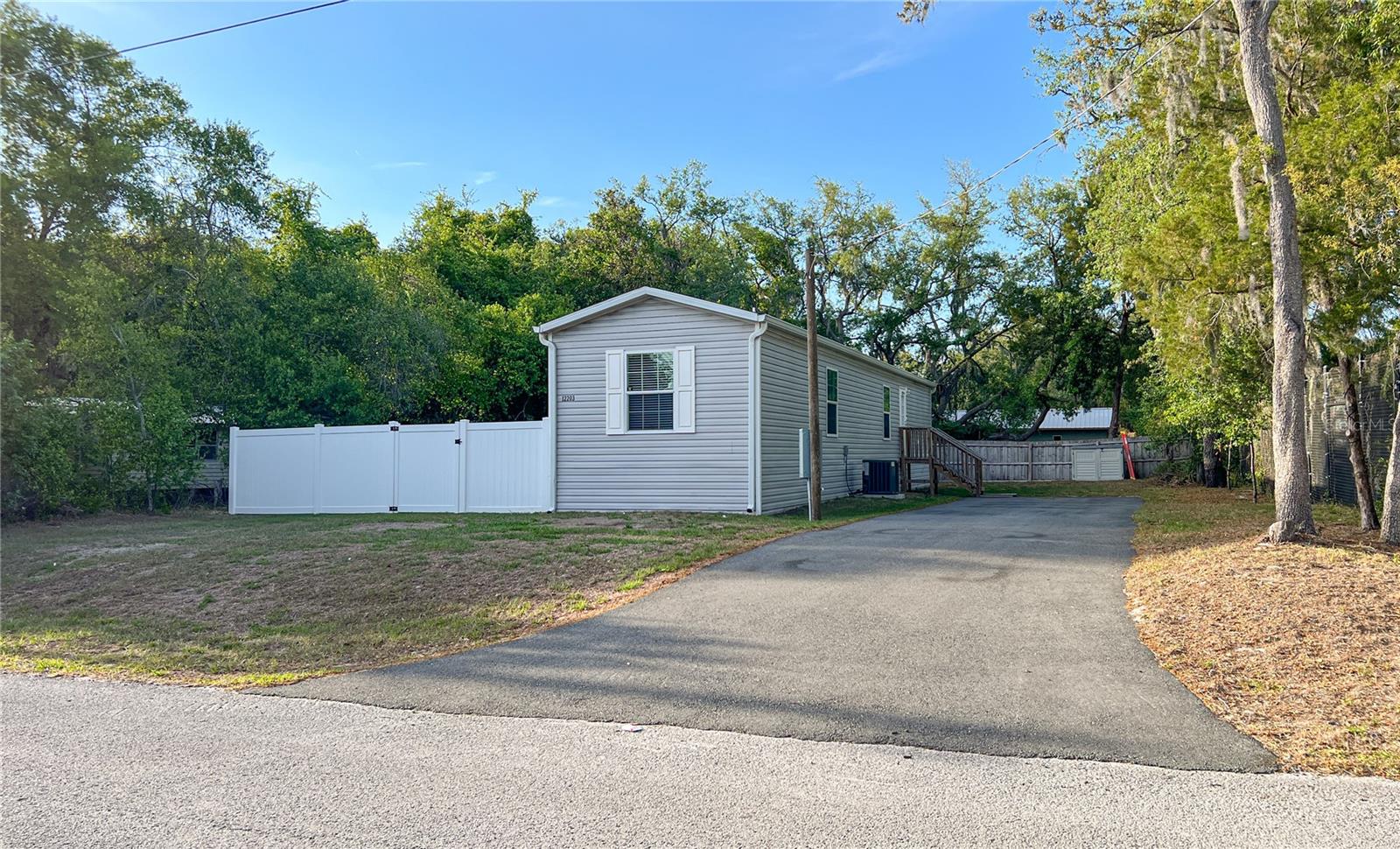 12203 LANTANA AVE, NEW PORT RICHEY, FL, 34654