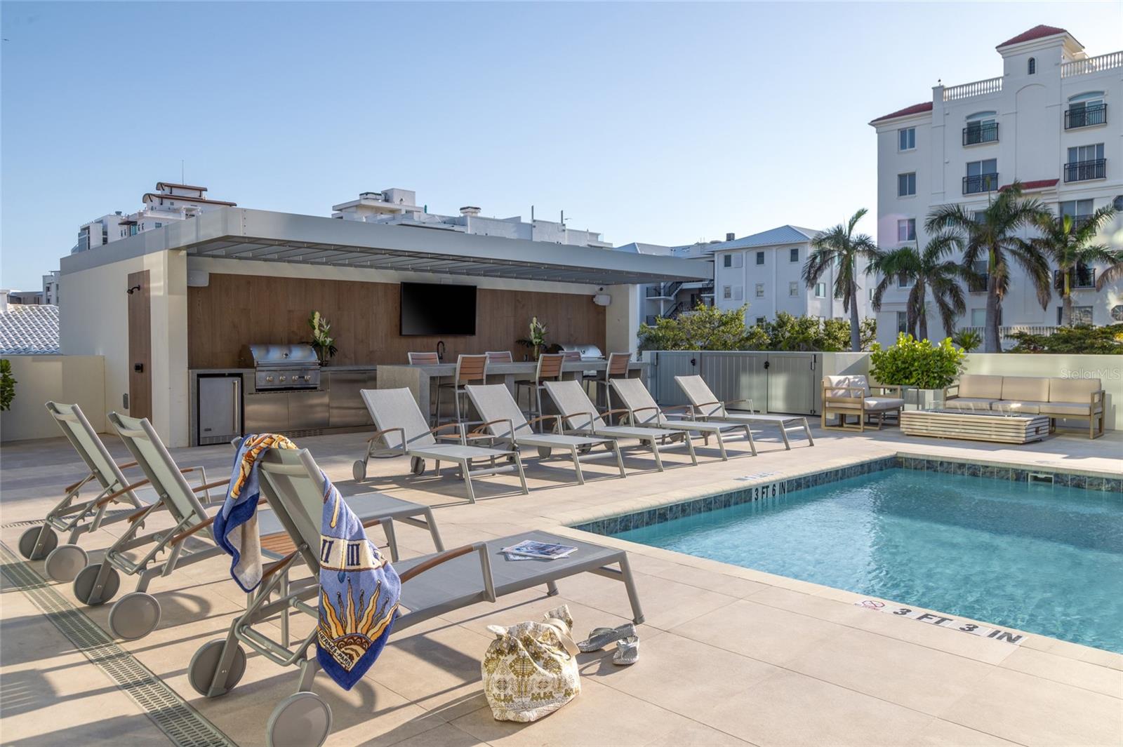 111 GOLDEN GATE PT #702, SARASOTA, FL, 34236