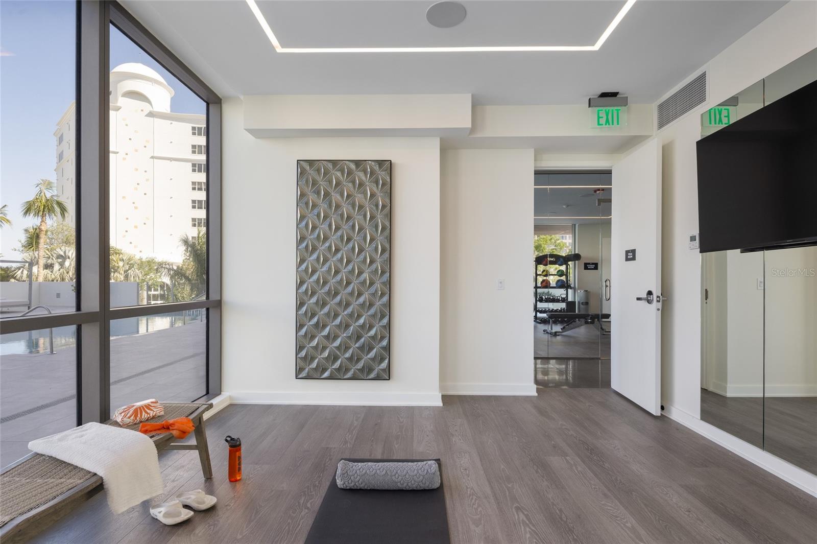 111 GOLDEN GATE PT #702, SARASOTA, FL, 34236