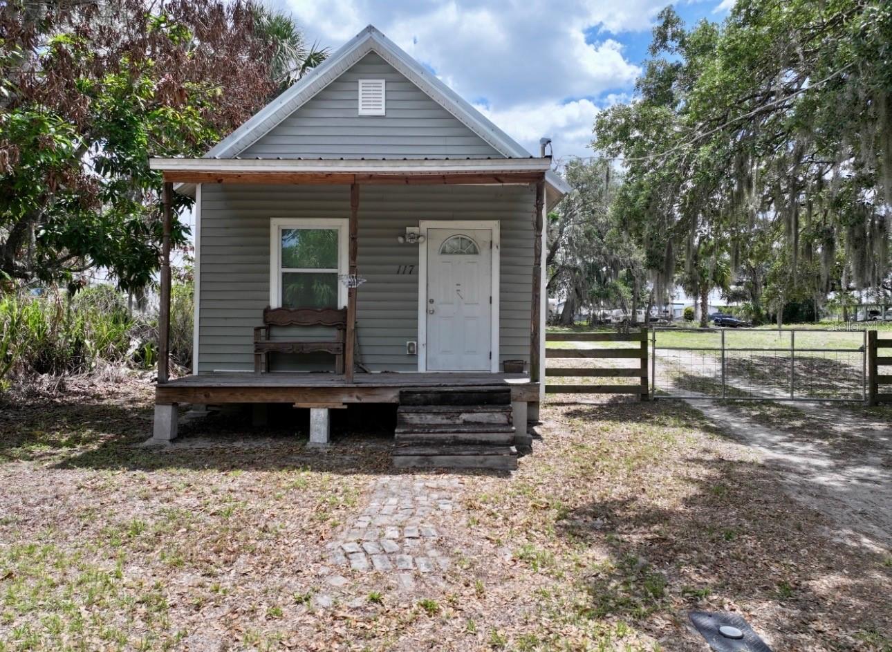 117 S MANATEE AVE, ARCADIA, FL, 34266