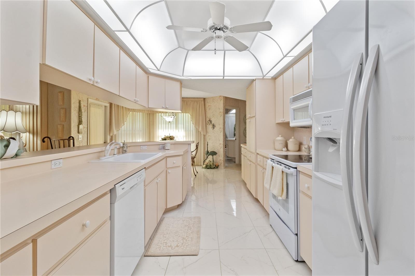 12001 GRANADA PL, WEEKI WACHEE, FL, 34614