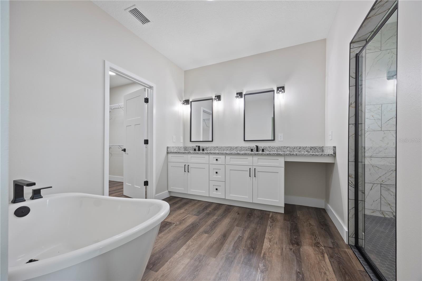 151 SW SCOTT PLACE, LAKE CITY, FL, 32024