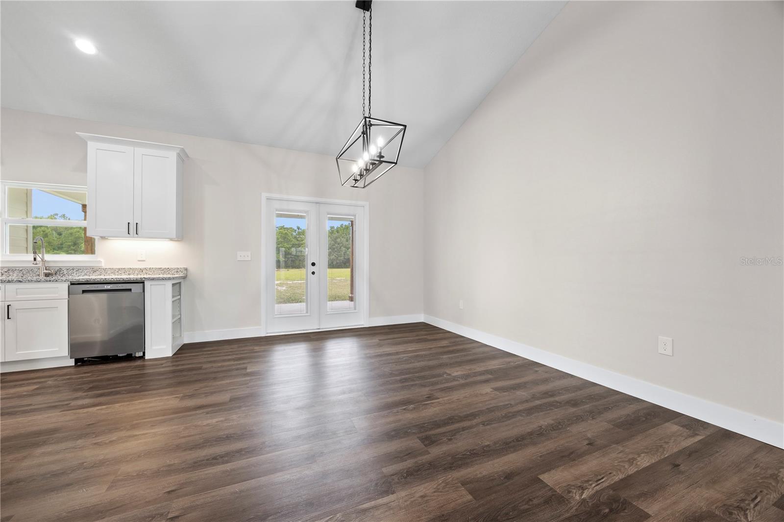 151 SW SCOTT PLACE, LAKE CITY, FL, 32024