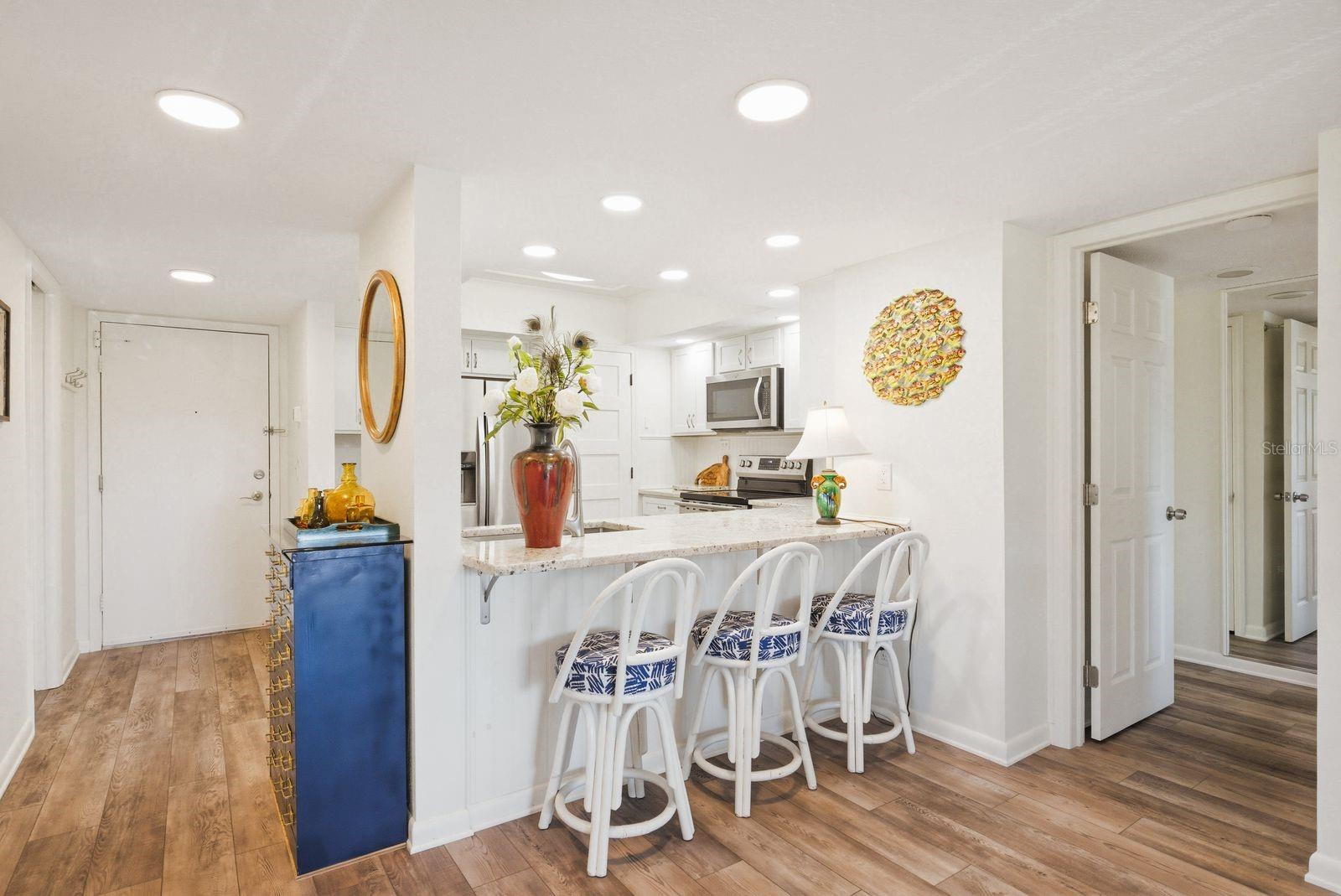 302 MARINER DR #302, TARPON SPRINGS, FL, 34689