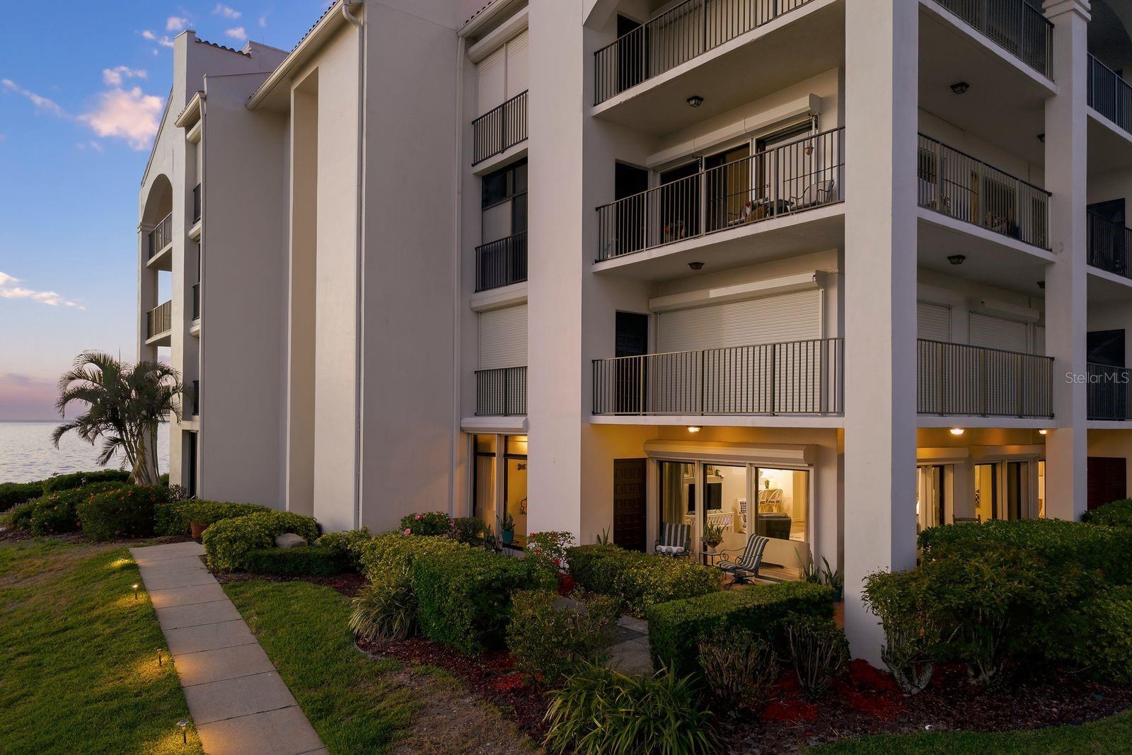 302 MARINER DR #302, TARPON SPRINGS, FL, 34689