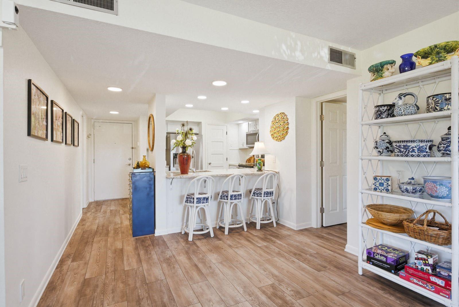 302 MARINER DR #302, TARPON SPRINGS, FL, 34689