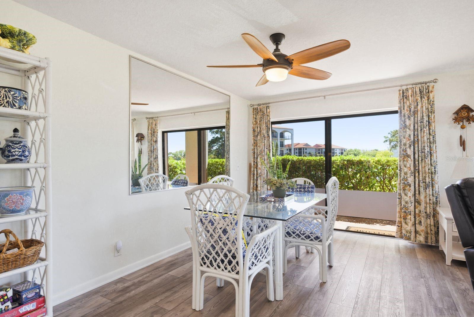 302 MARINER DR #302, TARPON SPRINGS, FL, 34689