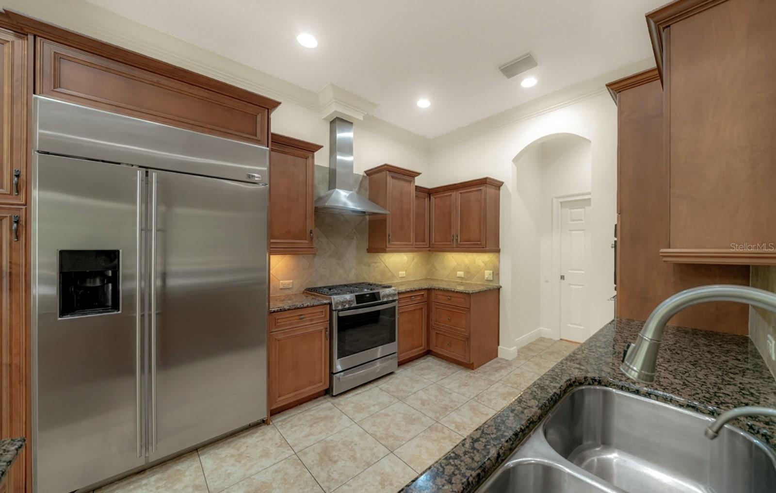 607 VICTORIA HILLS DR, DELAND, FL, 32724