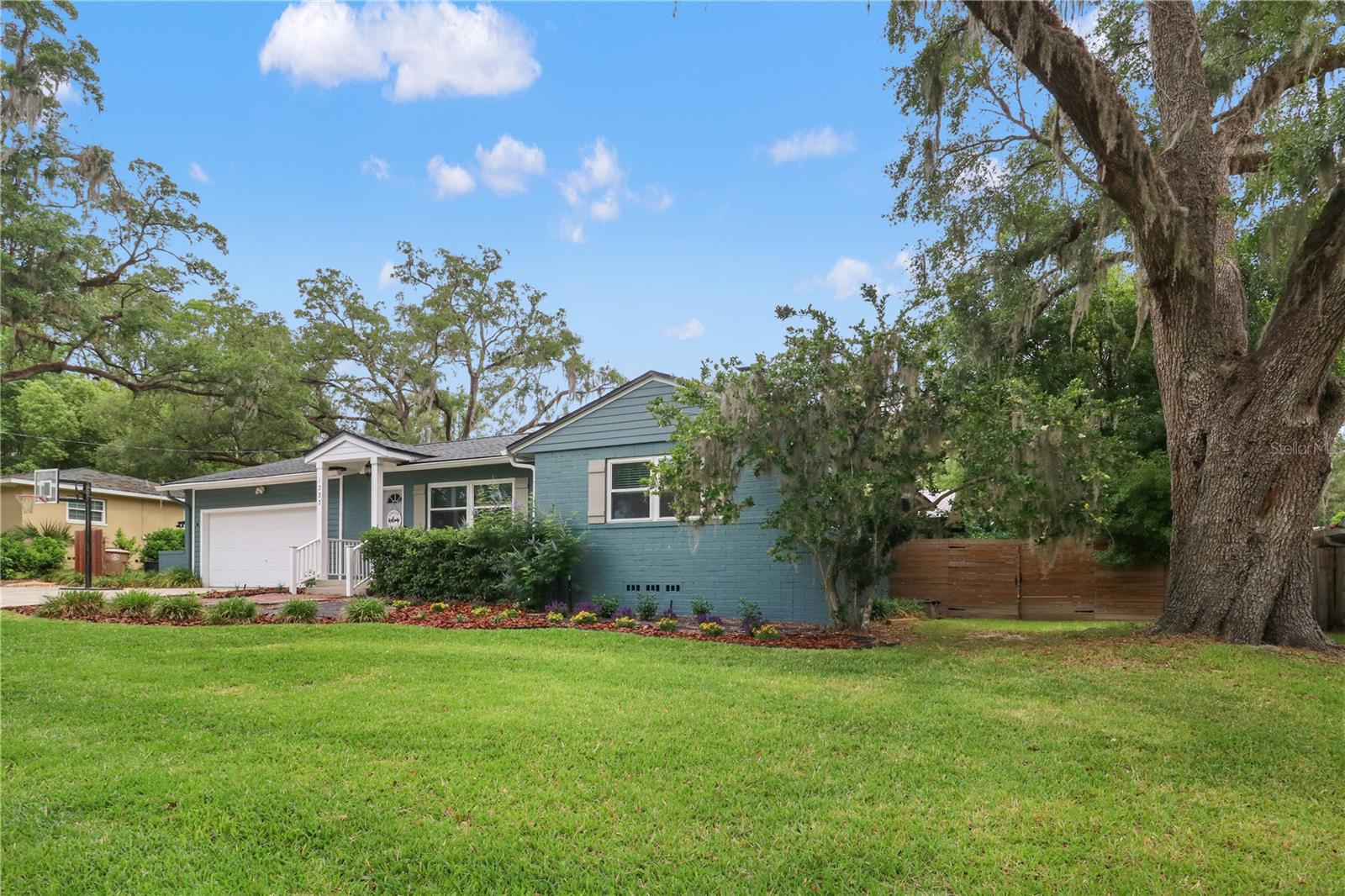 1233 SE 15TH ST, OCALA, FL, 34471