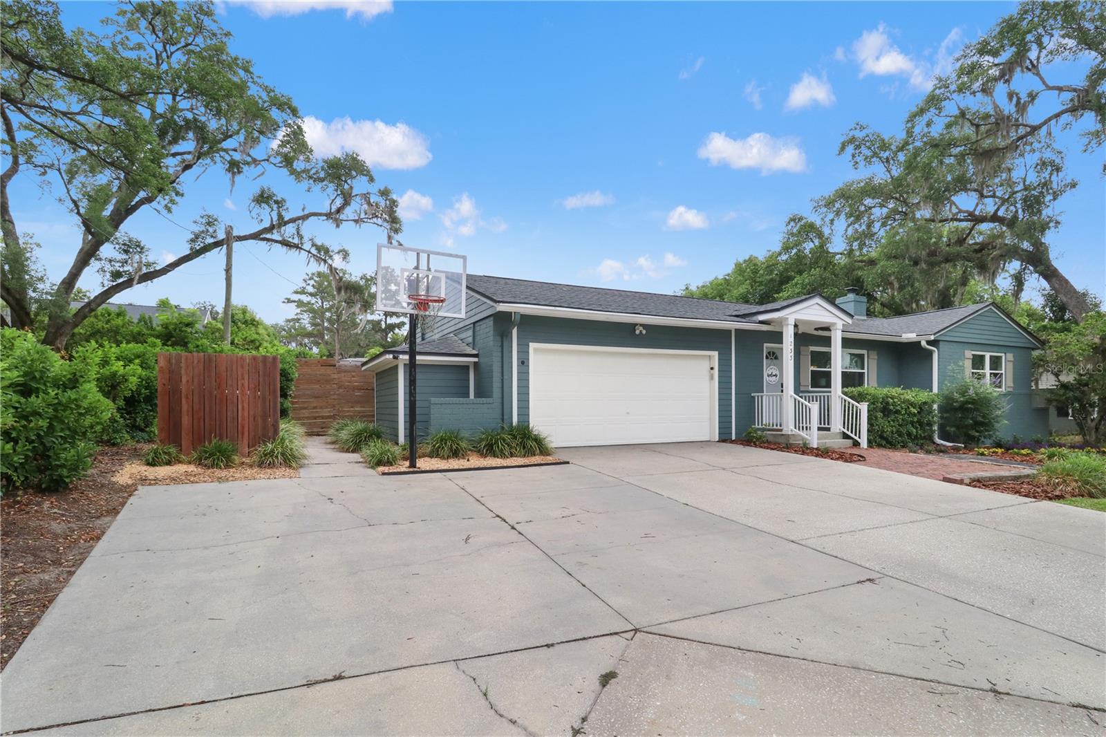 1233 SE 15TH ST, OCALA, FL, 34471
