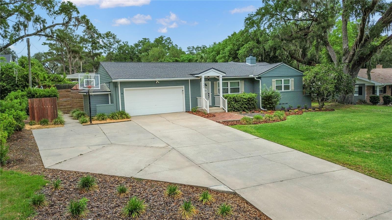 1233 SE 15TH ST, OCALA, FL, 34471