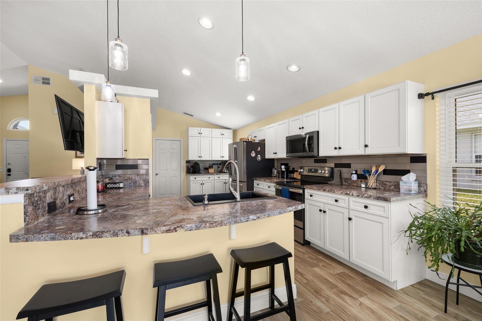 207 ELBERTON DR, DAVENPORT, FL, 33897