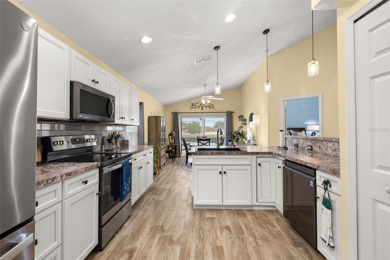 207 ELBERTON DR, DAVENPORT, FL, 33897